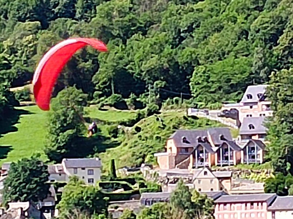 Luzval Duplex Avec Balcon Apartment Luz-Saint-Sauveur Bagian luar foto